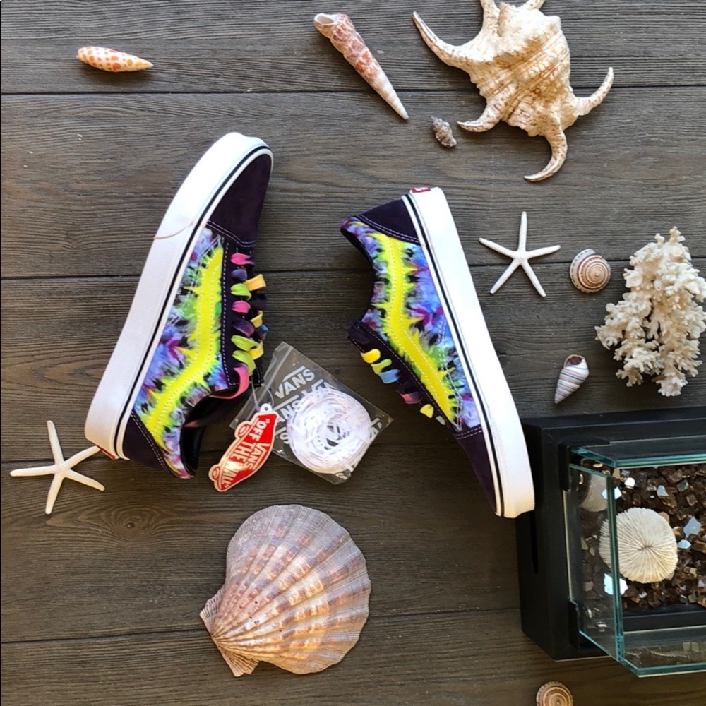 🌼✌🏼🌸VANS🌸✌🏼🌼 - Picture 3 of 8